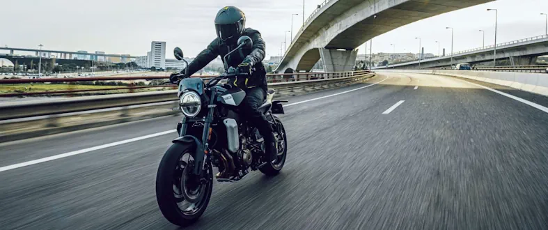 STREET BIKES