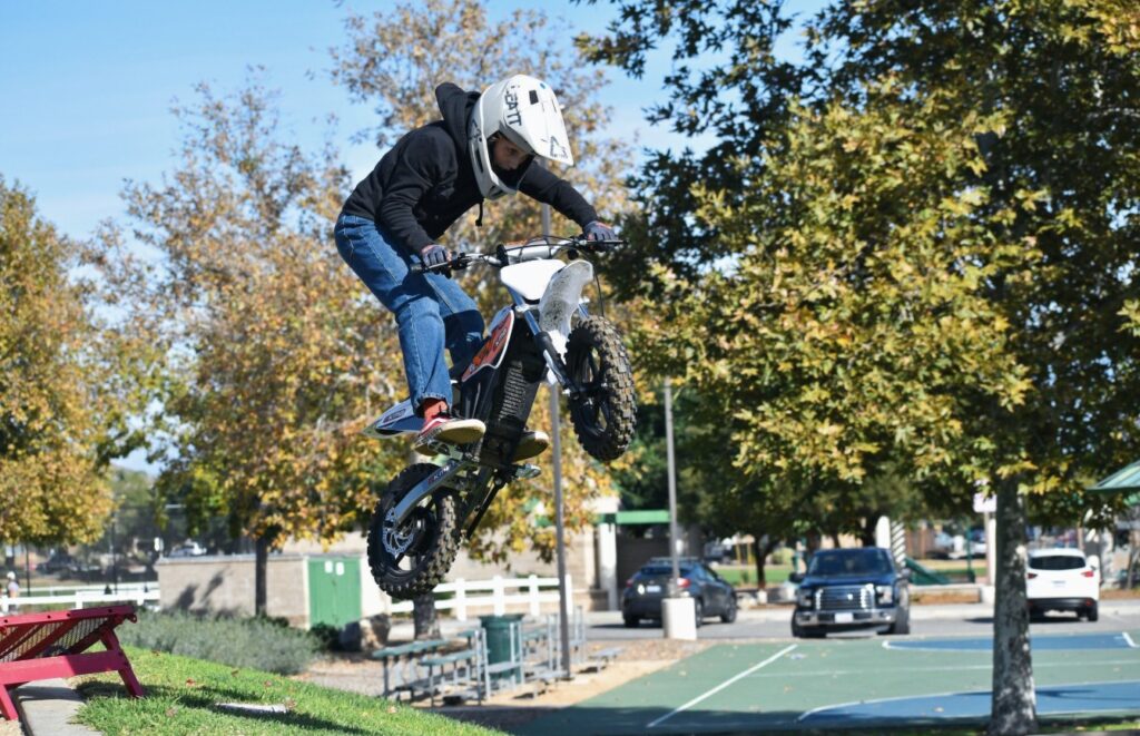 Kayo Youth El. Dirt Bike