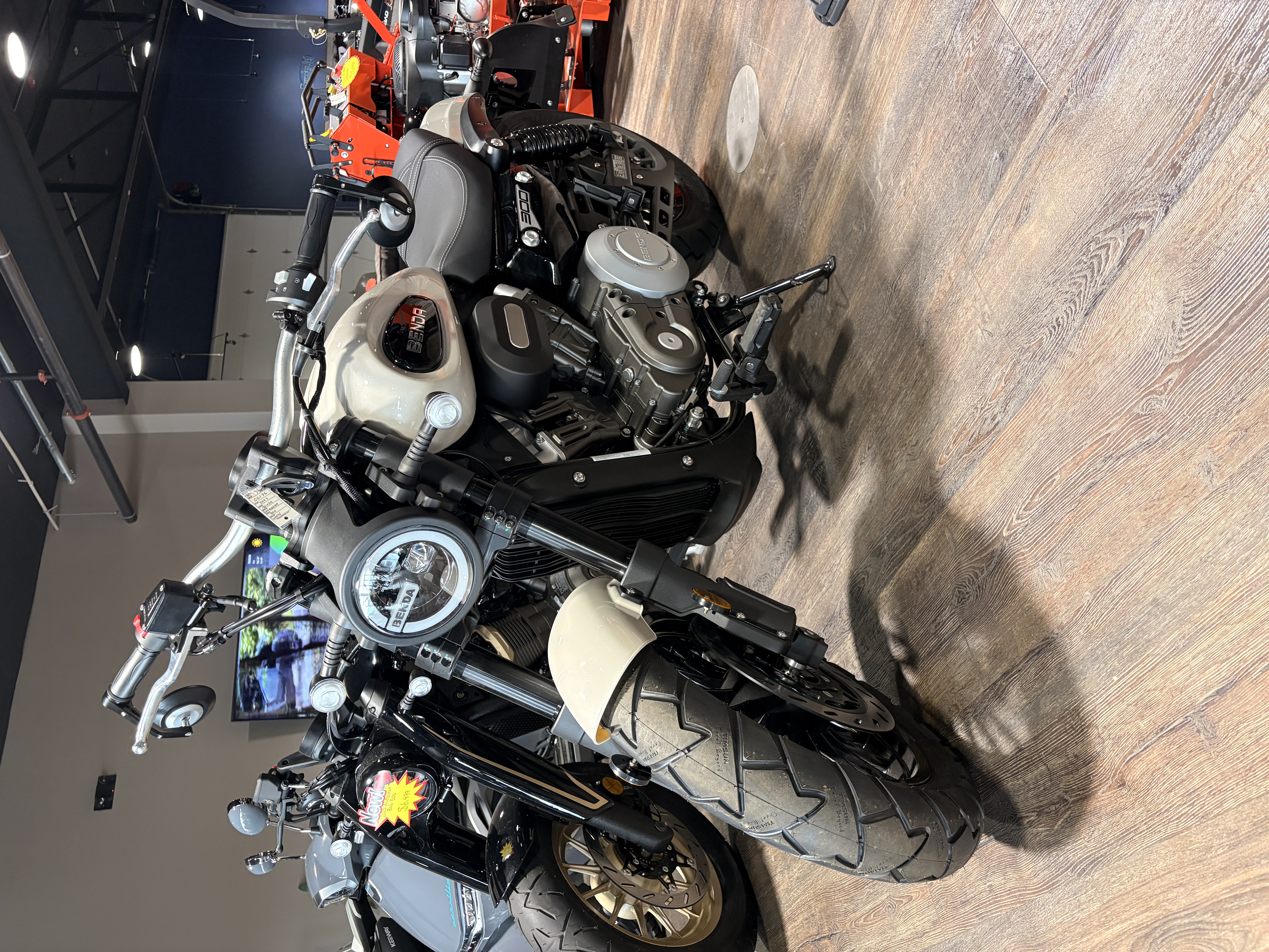 2025 Benda Chinchilla 300 On Road Motorcycle