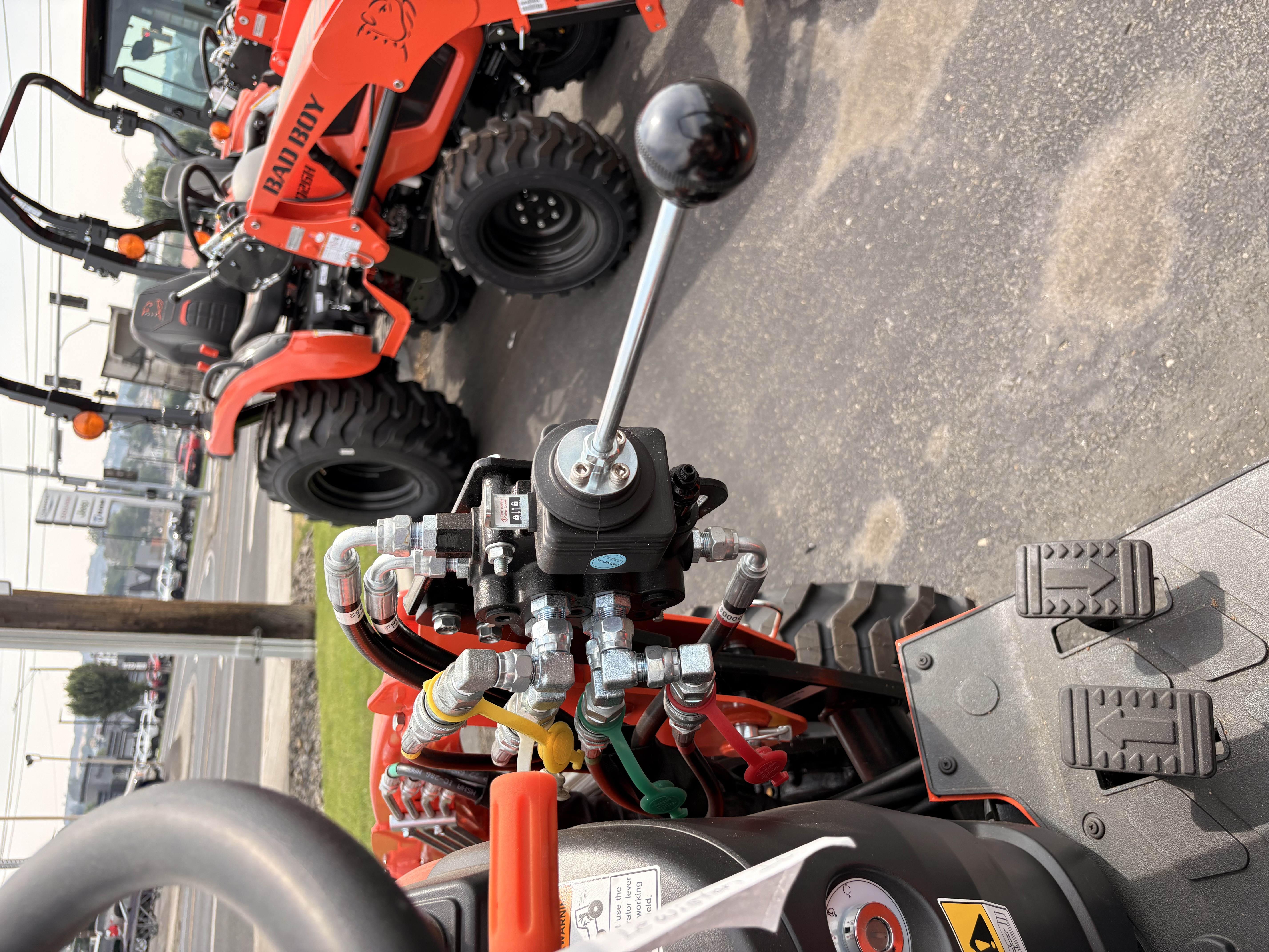 2026 BAD BOY 1025HIL w/Loader Tractor
