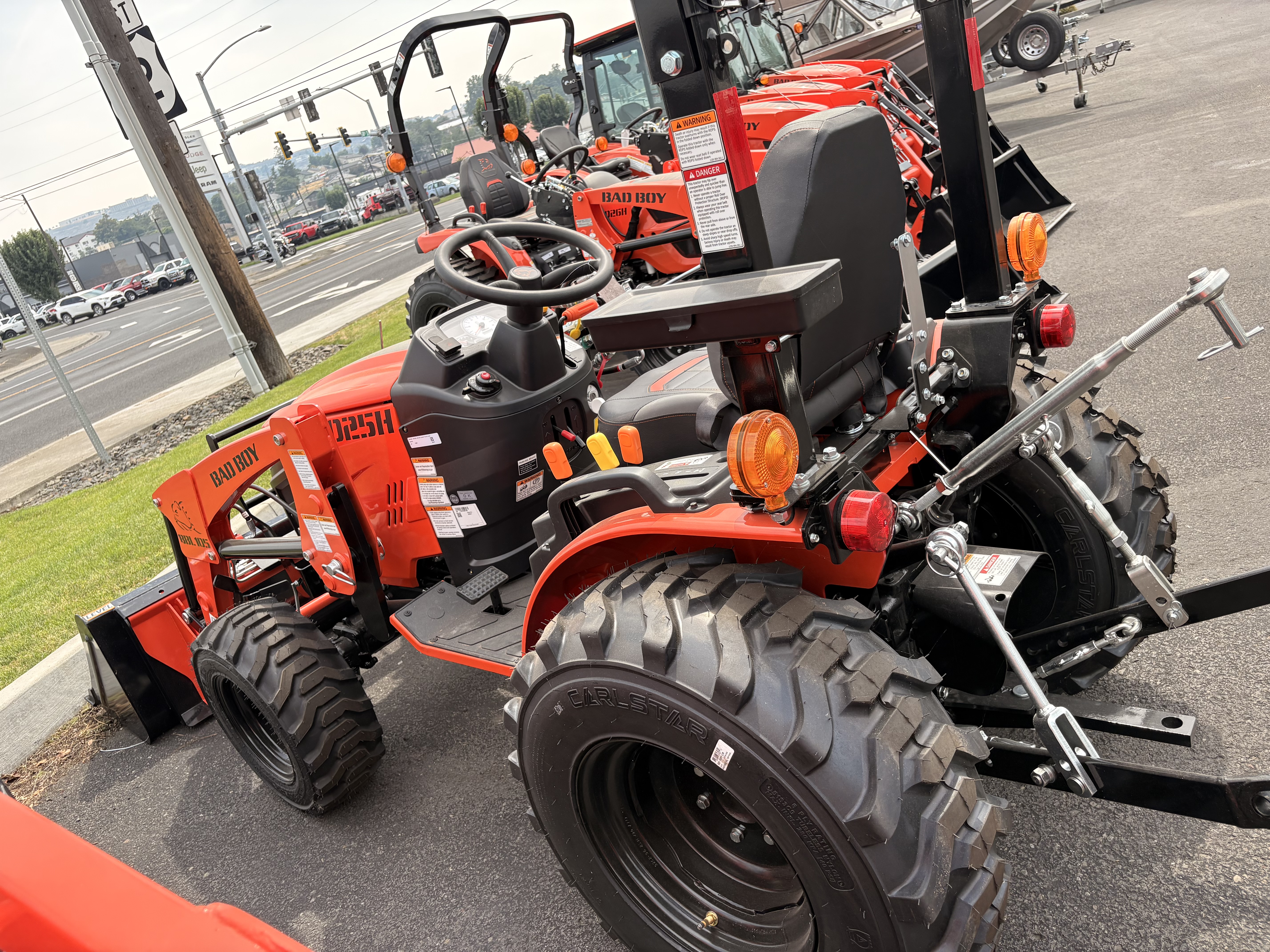 2026 BAD BOY 1025HIL w/Loader Tractor