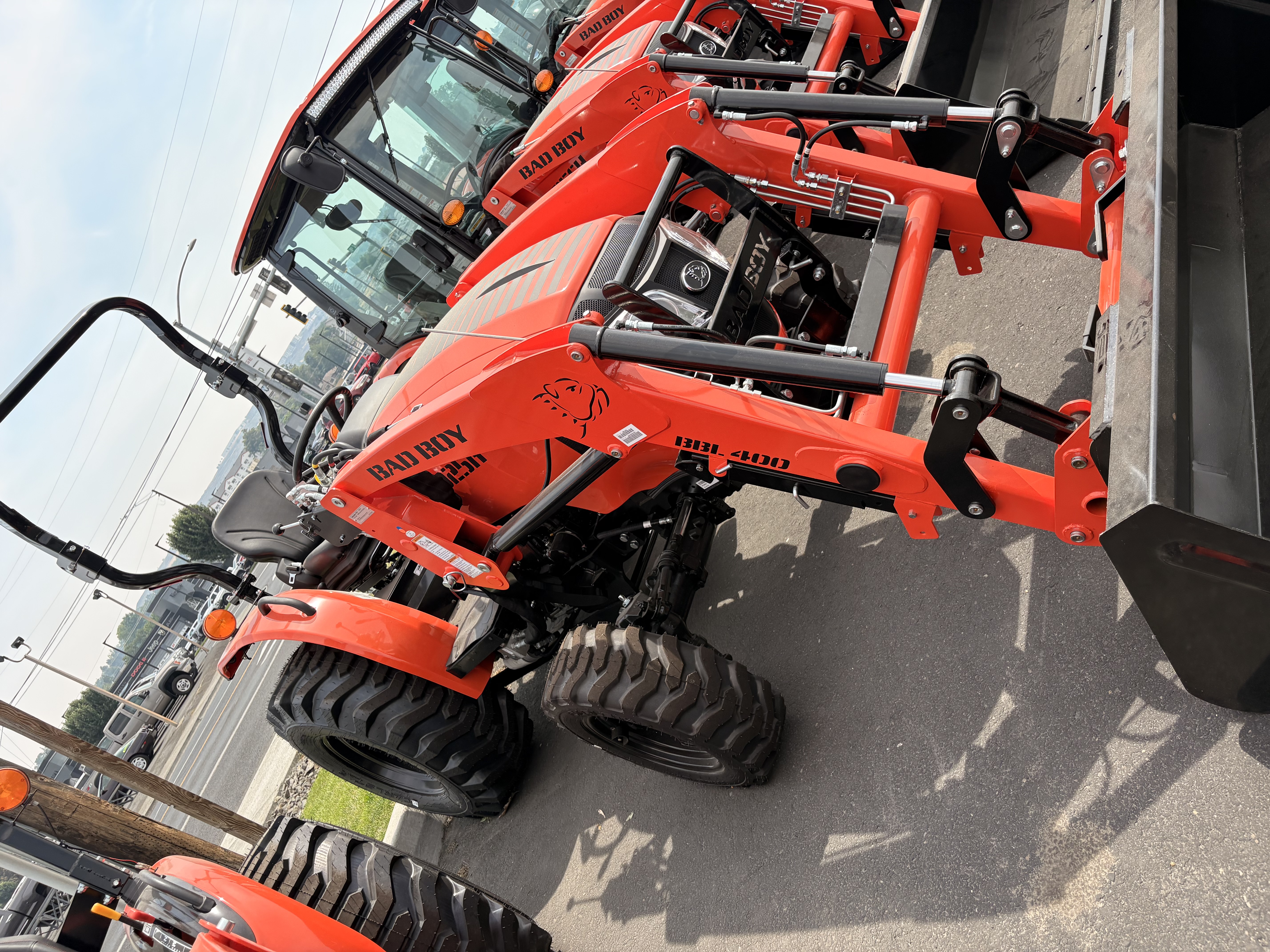 2026 BAD BOY 4025HIL w/Loader Tractor