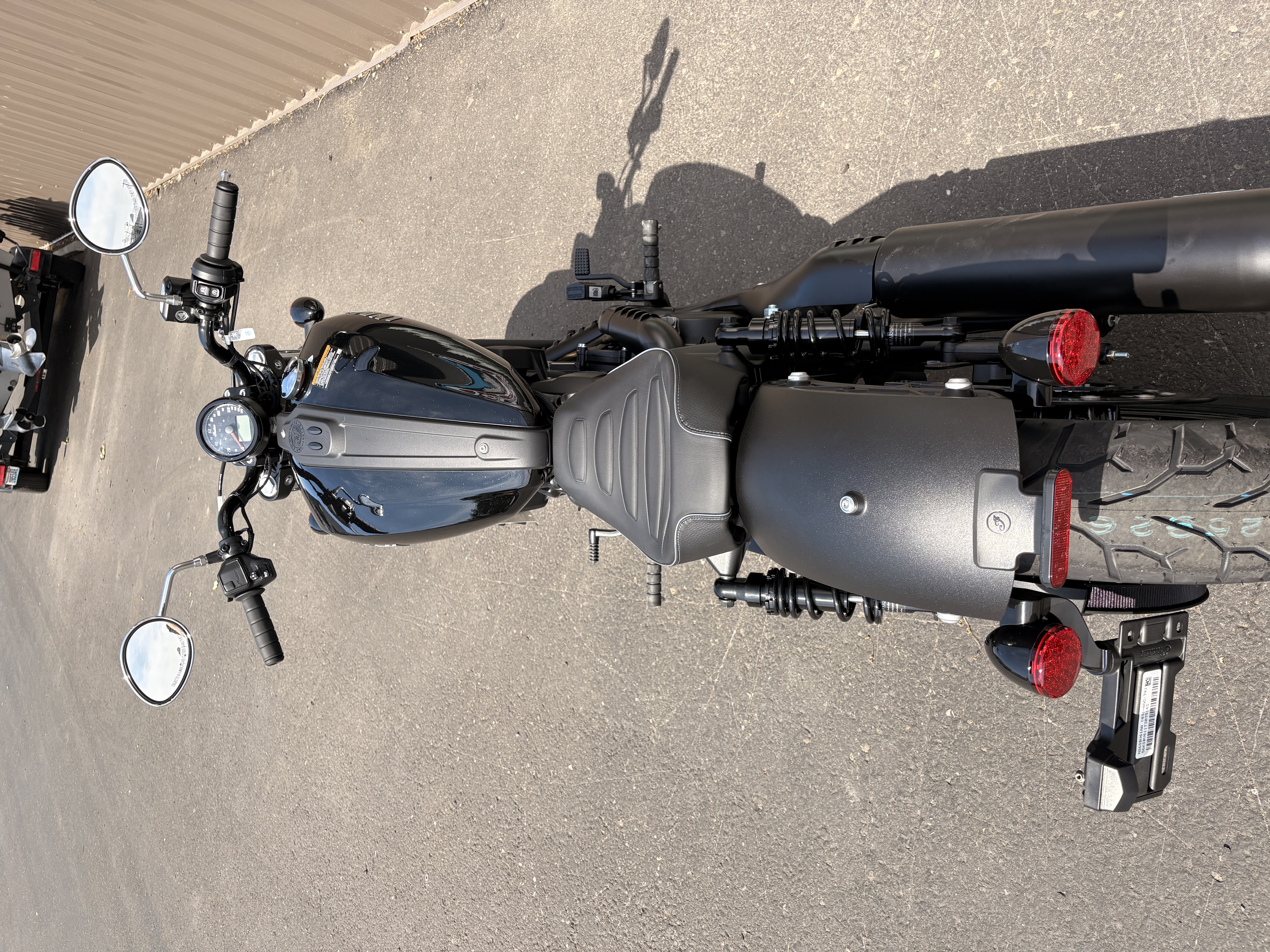 2026 Indian Motorcycle SCOUT SIXTY BOBBER, BLACK METALLIC, 49ST On Road Motorcycle