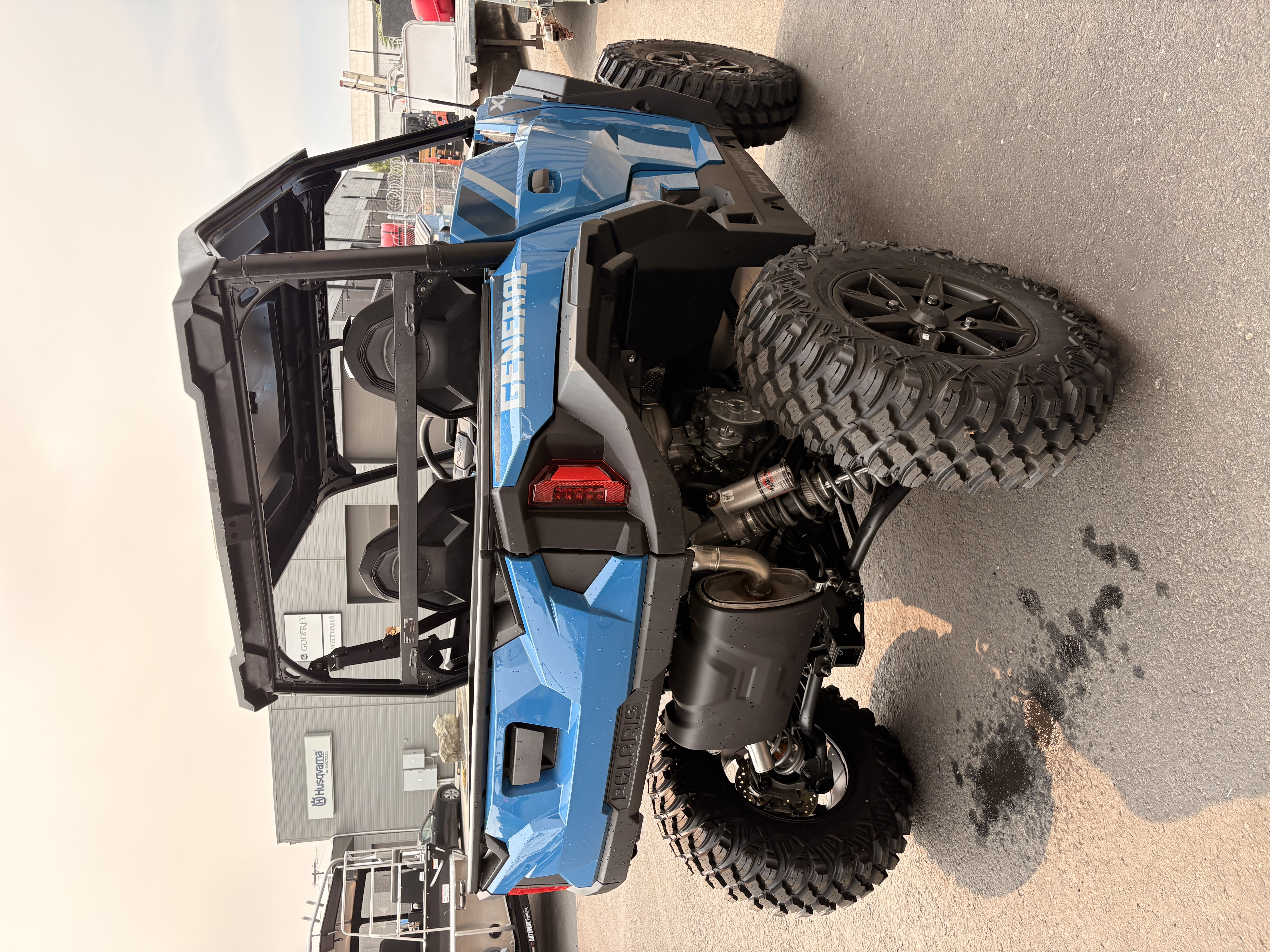 2026 POLARIS GENERAL XP 1000 PREMIUM EARTH BLUE UTILITY VEHICLE