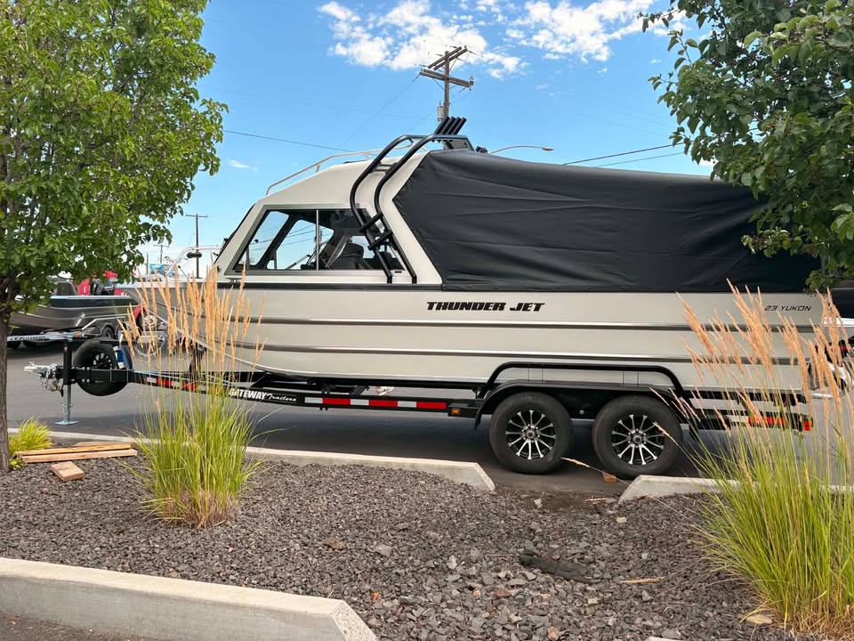 2026 THUNDERJET 23' Yukon Classic BOAT