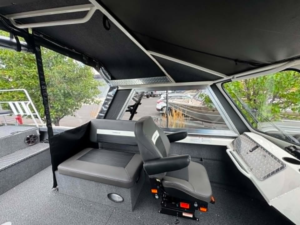 2026 THUNDERJET 23' Yukon Classic BOAT