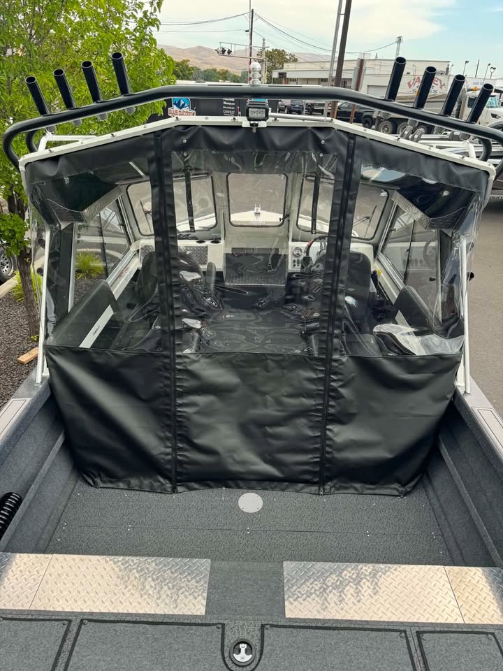 2026 THUNDERJET 23' Yukon Classic BOAT