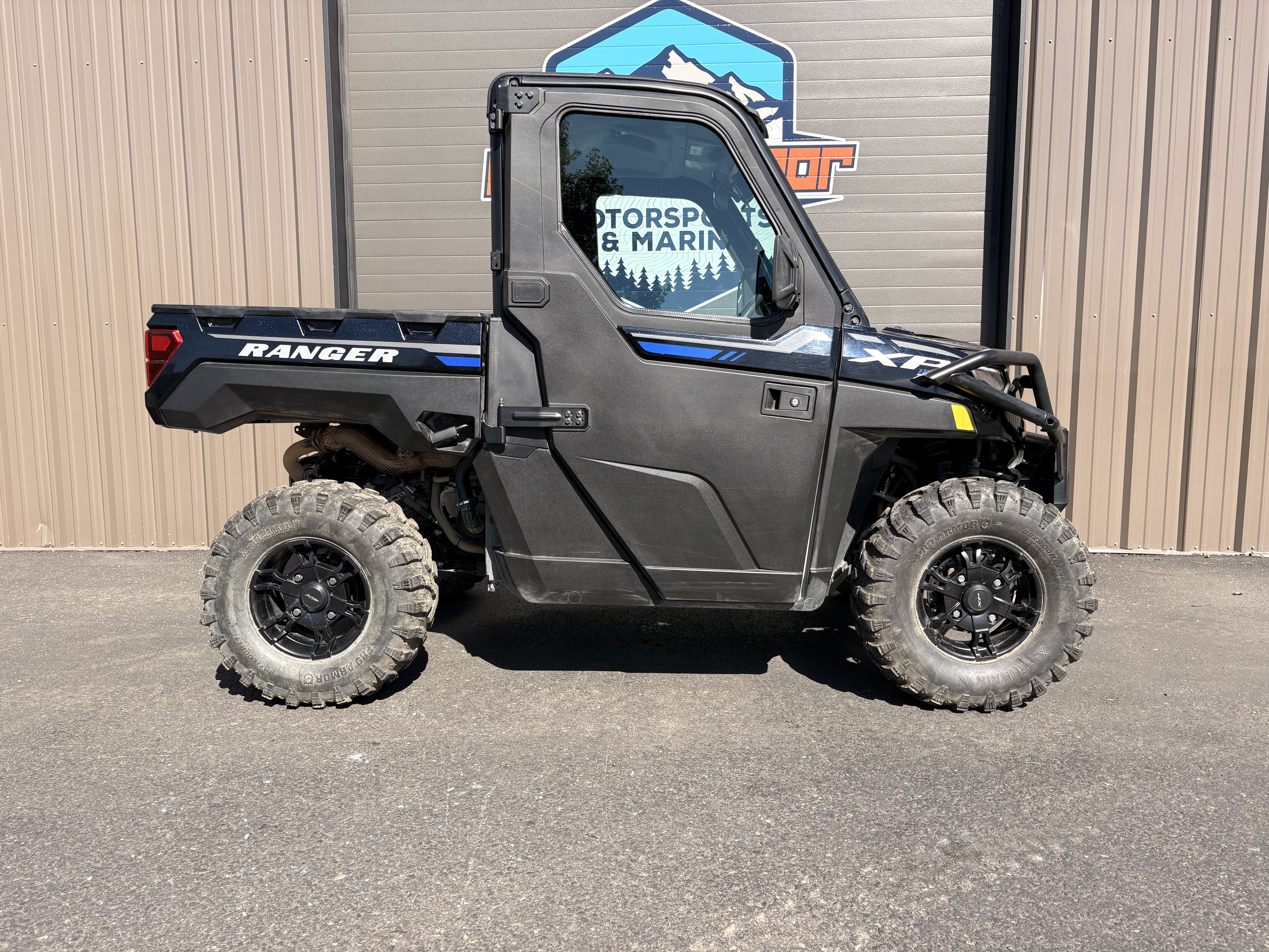 2023 Polaris Ranger XP Northstar Ultimate — photo 1 of 8
