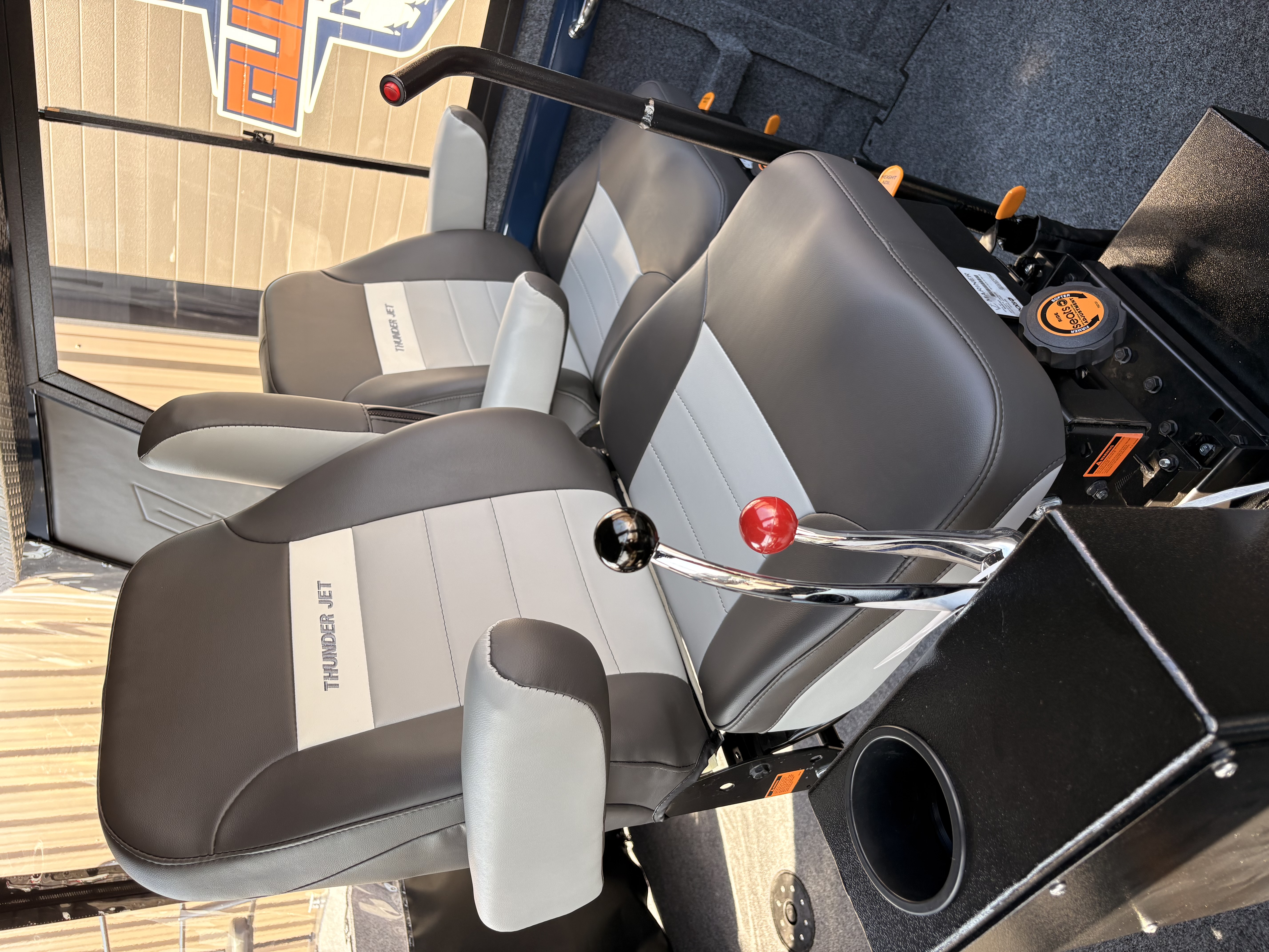 2026 THUNDERJET 24' Maxim Classic BOAT