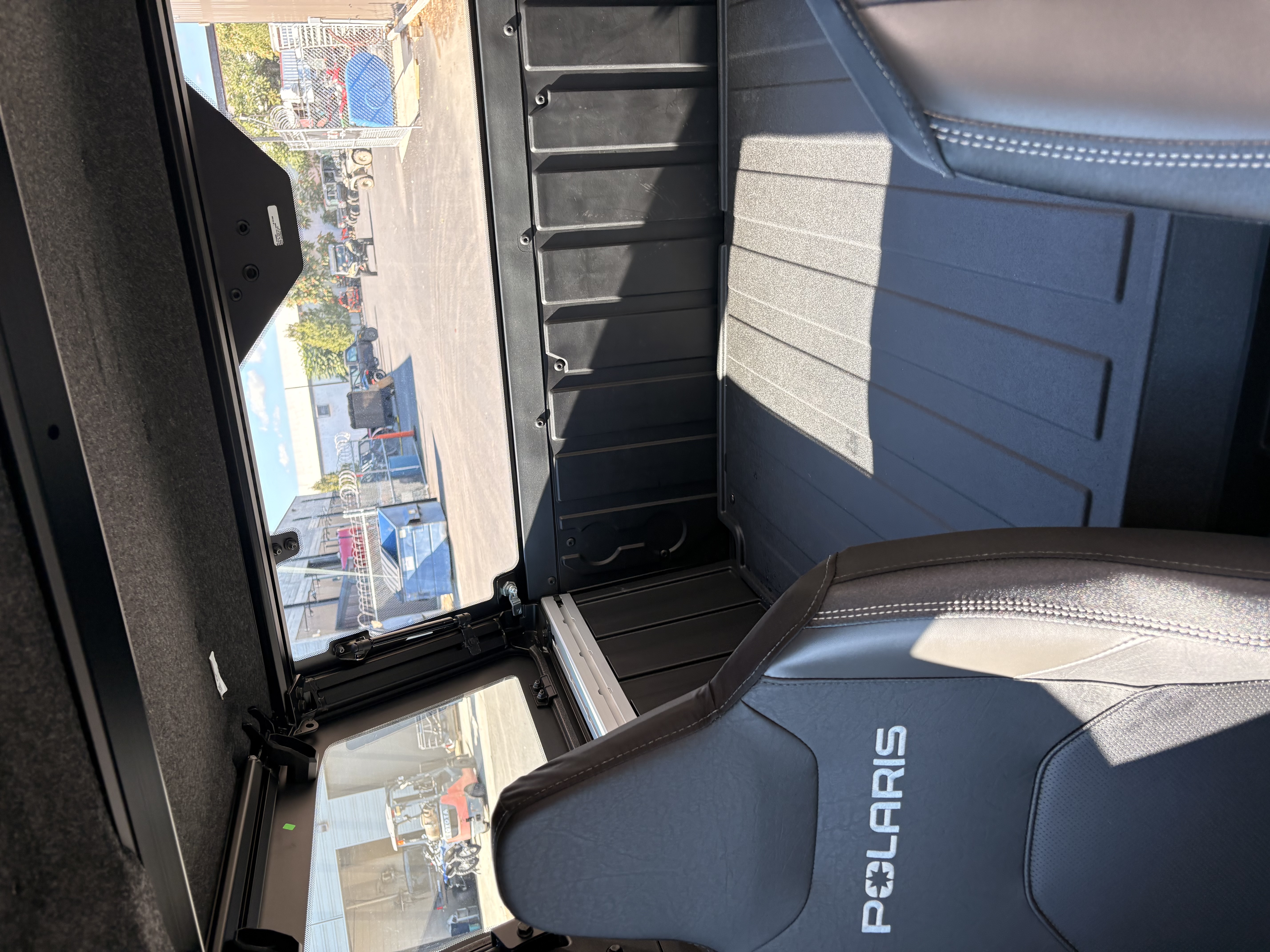 2027 Polaris XPEDITION ADV Northstar Side x Side