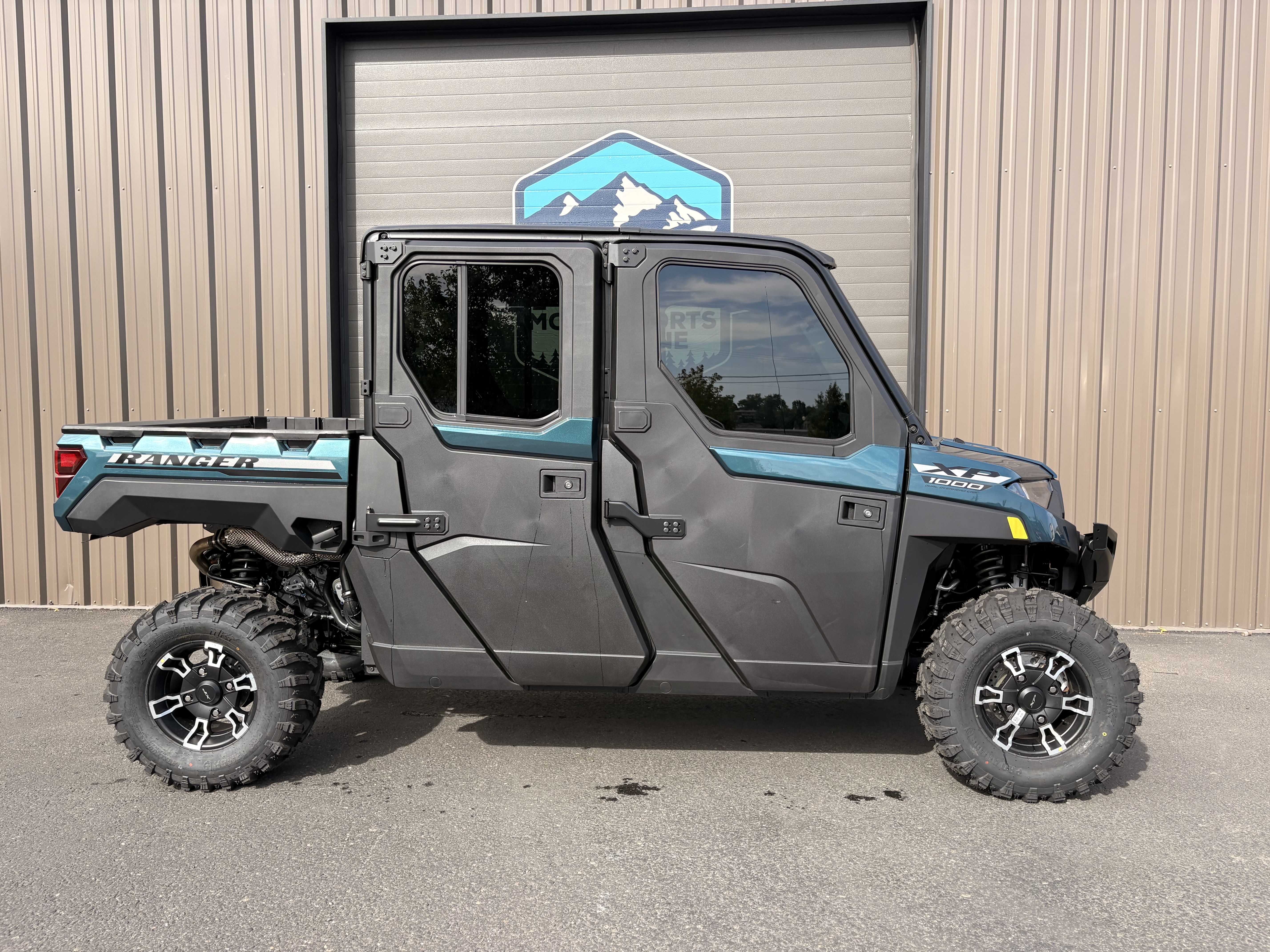 2027 POLARIS RGR CREW XP 1000 NS ULT - BLUE LABYRINTH UTILITY VEHICLE
