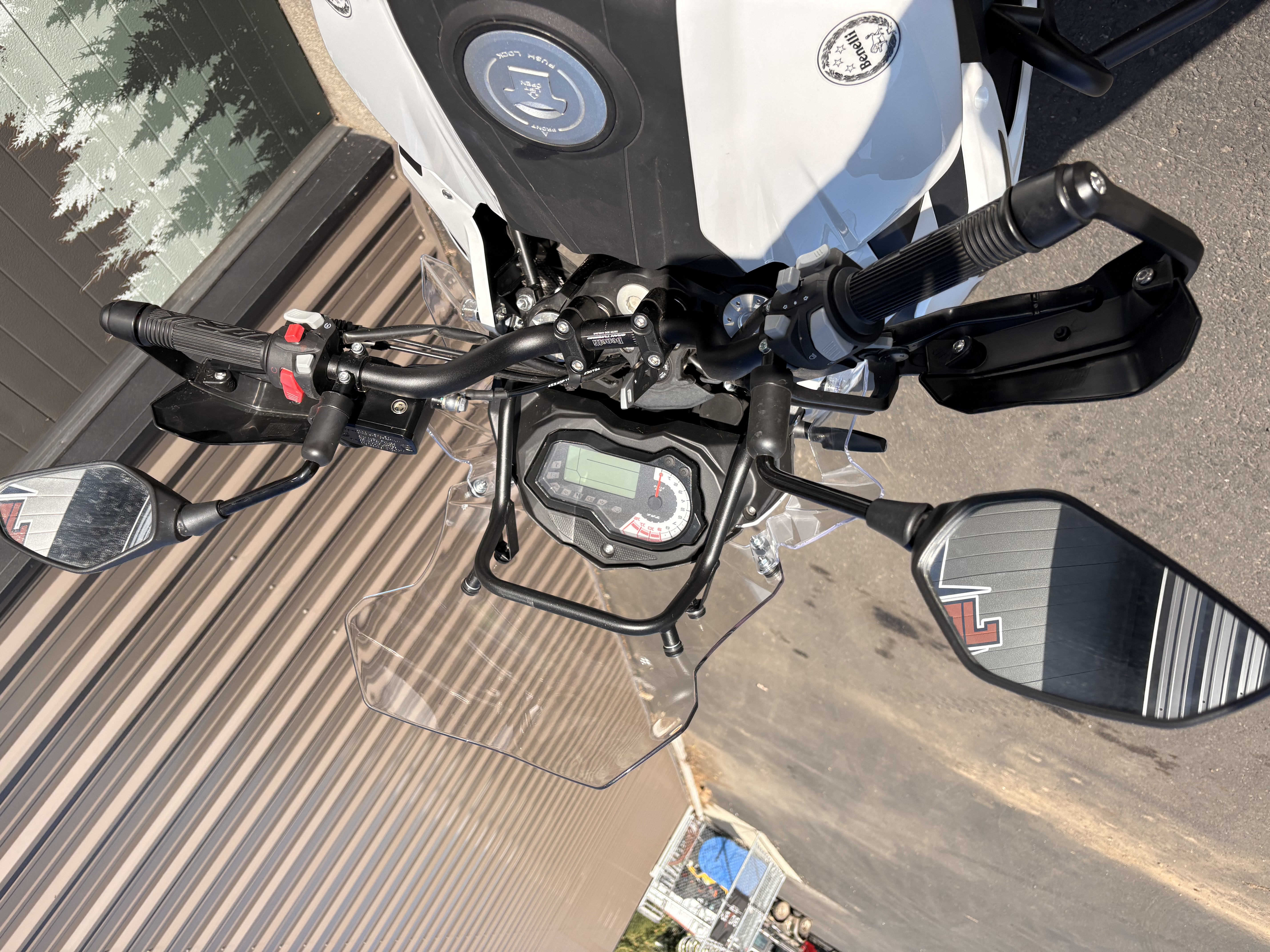 2024 Benelli TRK 502 Motorcycle / Scooter