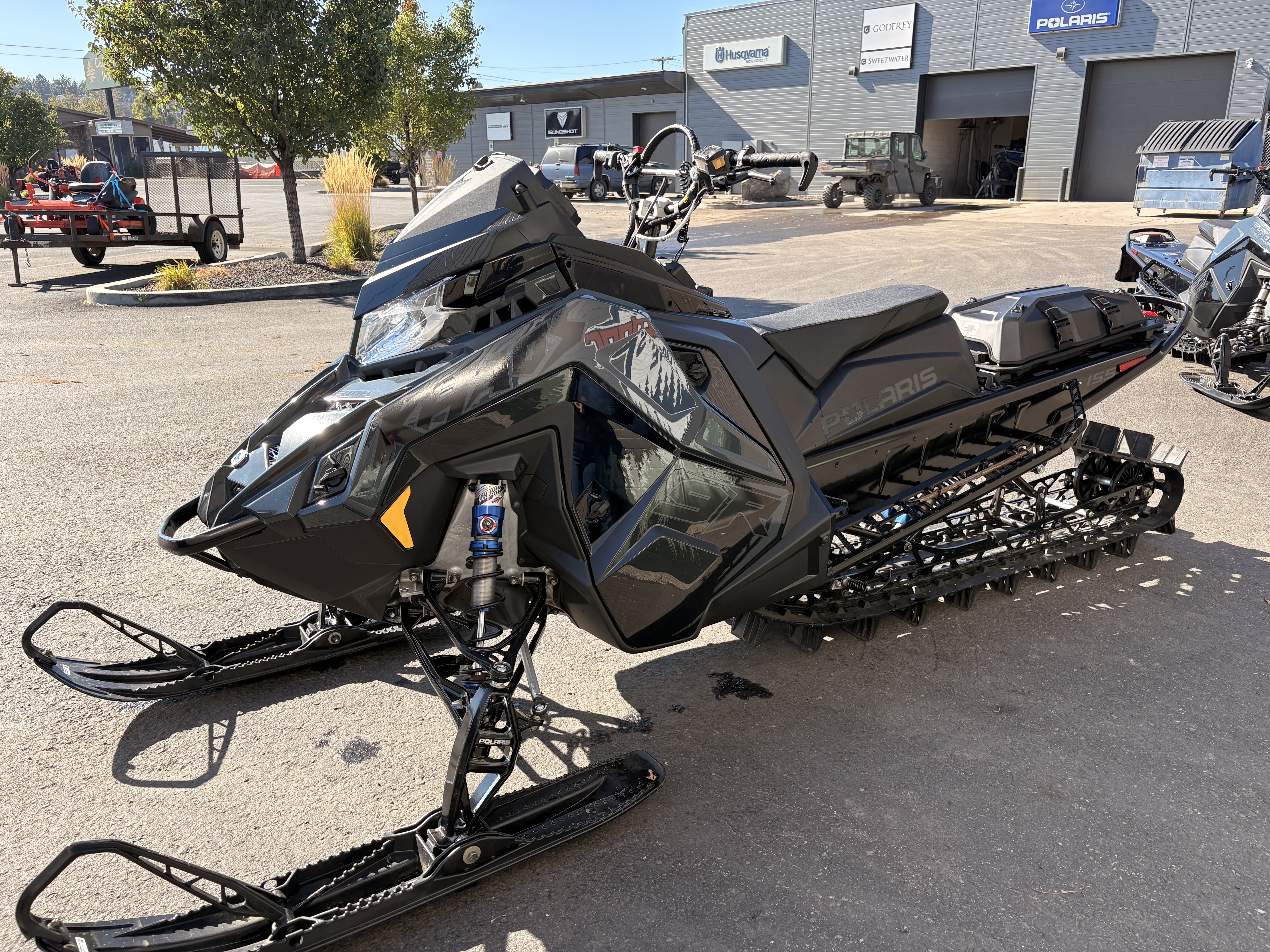 2026 POLARIS 9R RMK KHAOS 155 SNOWMOBILE