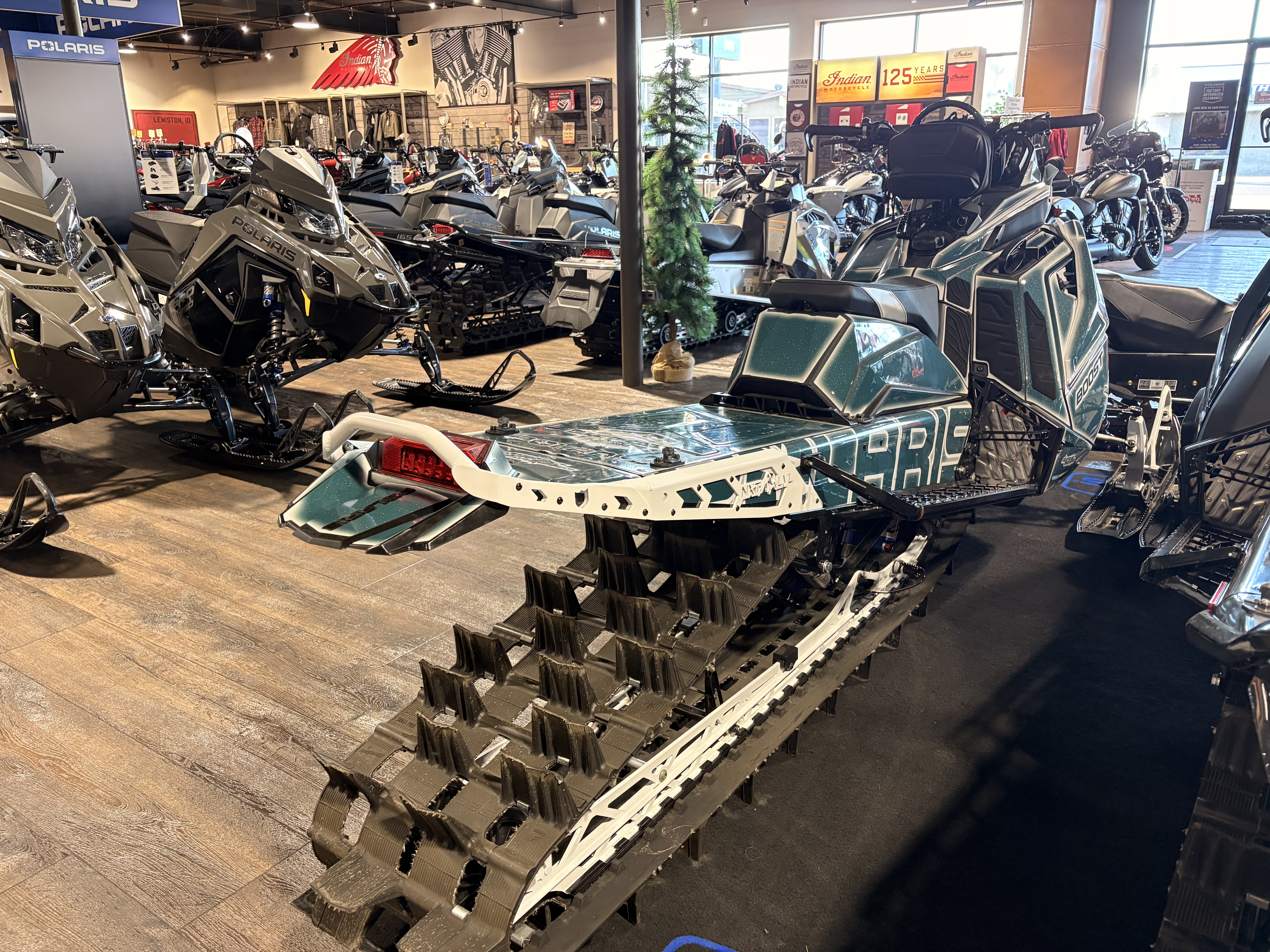 2026 POLARIS BOOST RMK KHAOS 165 SNOWMOBILE