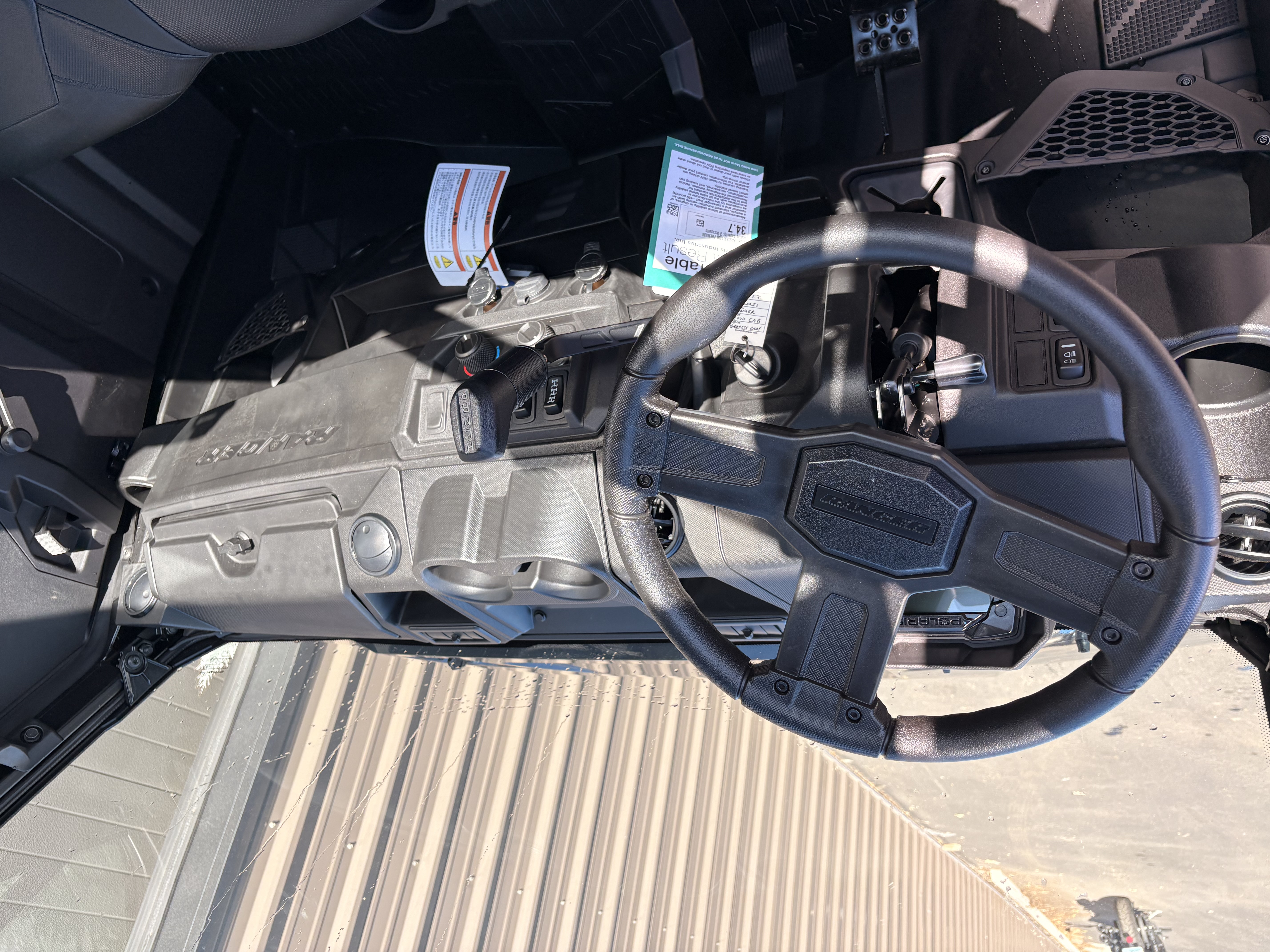 2027 Polaris RANGER 1000 CAB UTV