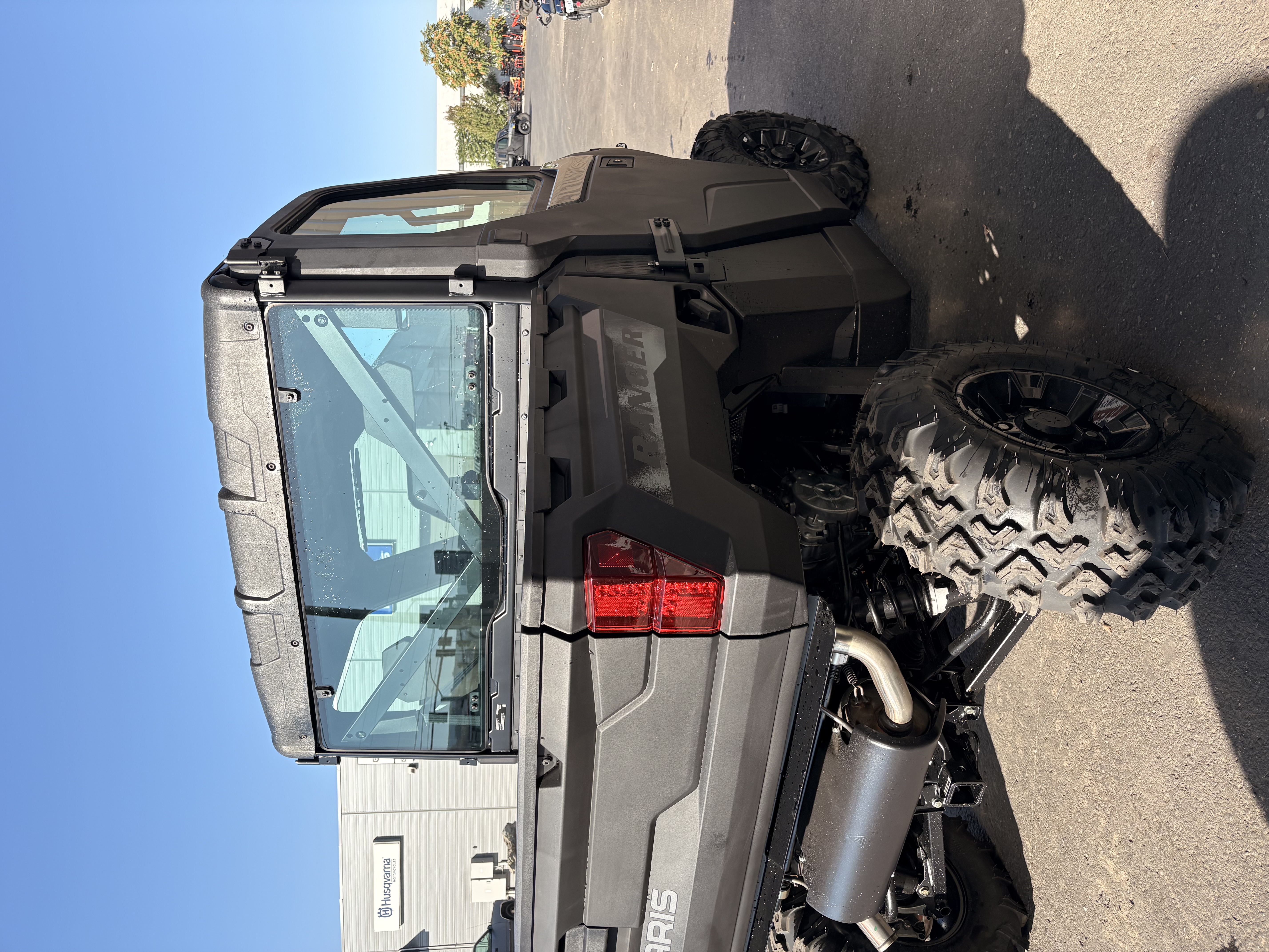 2027 Polaris RANGER 1000 CAB UTV