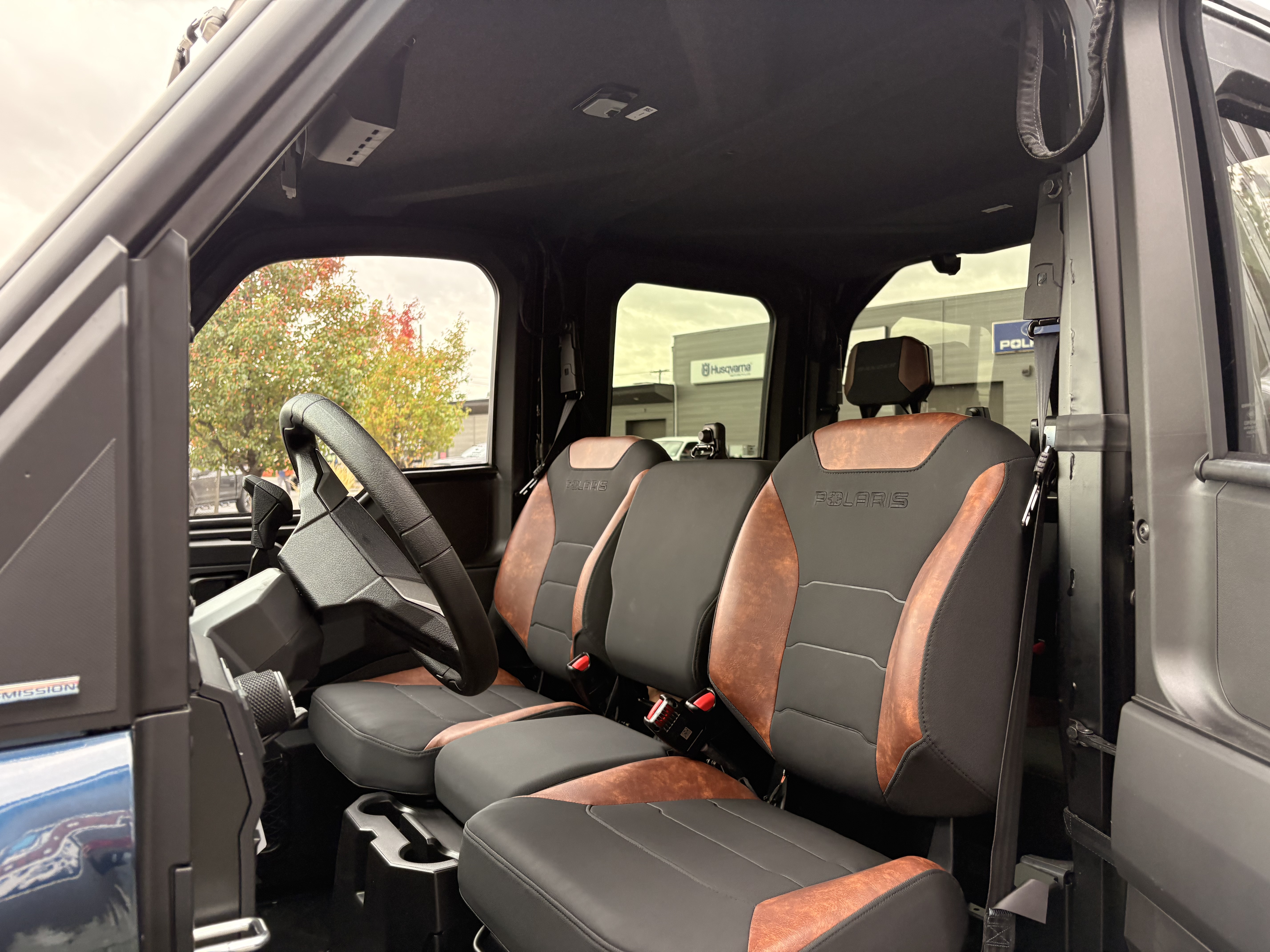 2027 Polaris RANGER CREW XD 1500 Northstar Ultimate Side x Side