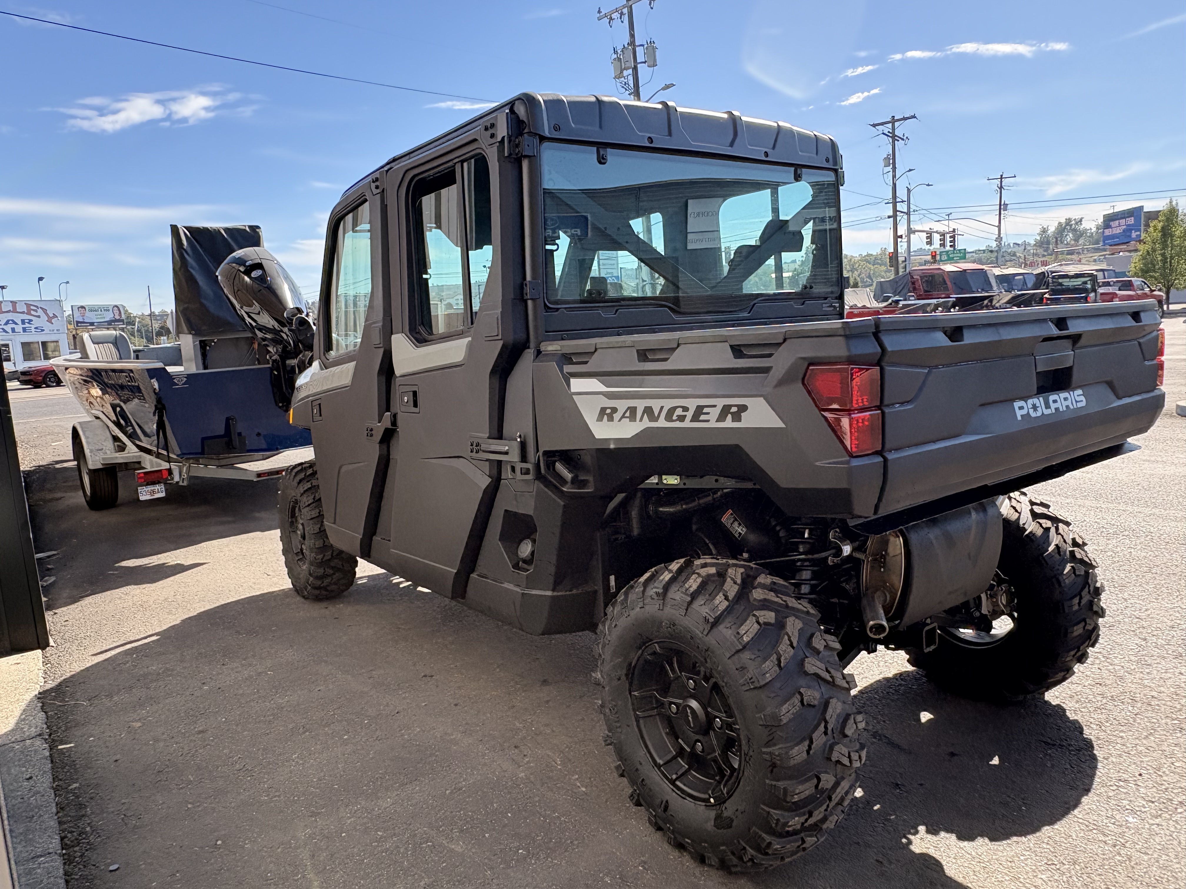 2027 Polaris RANGER CREW XP 1000 CAB UTILITY VEHICLE