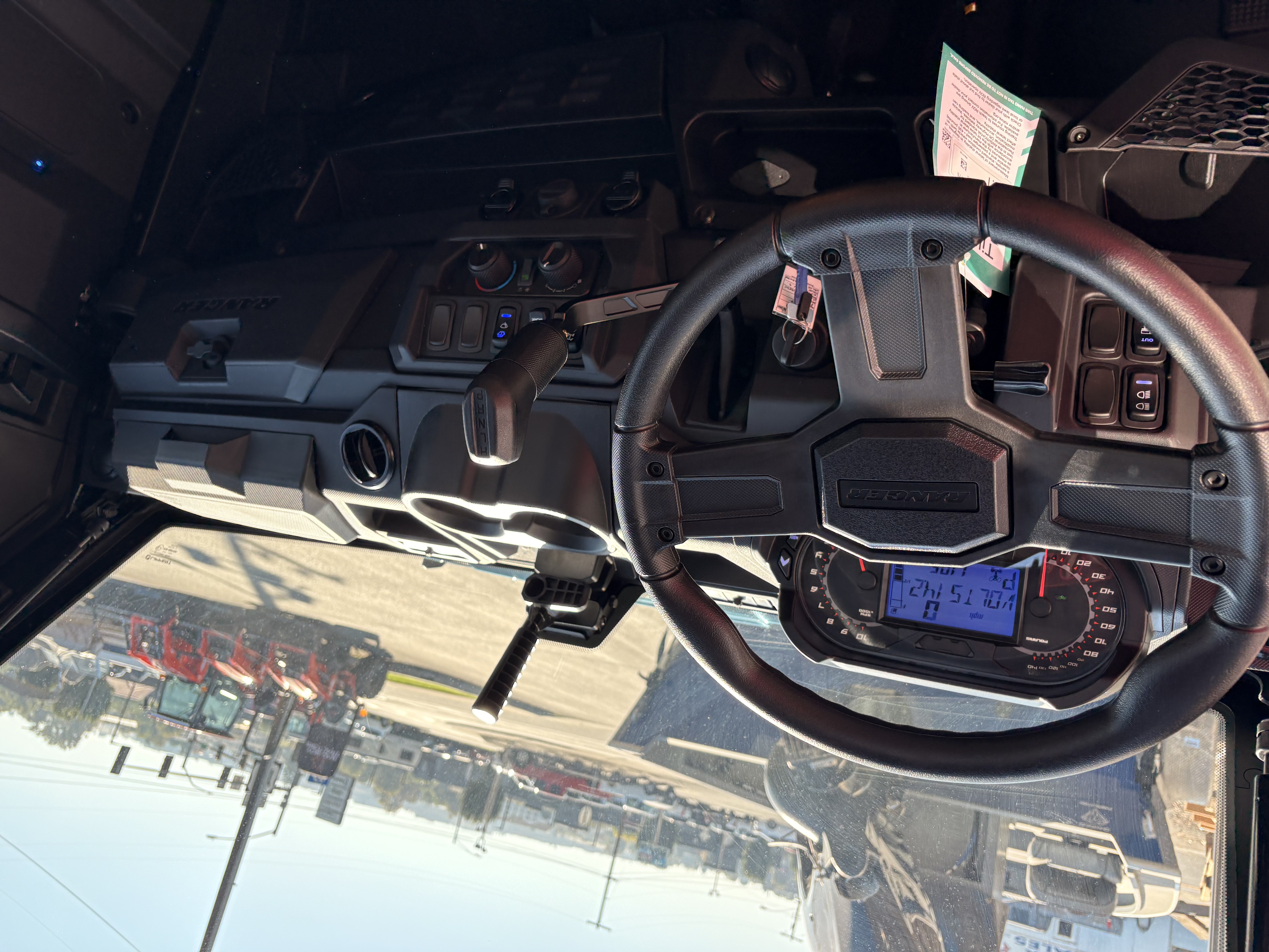 2027 Polaris RANGER CREW XP 1000 NorthStar Premium Side x Side