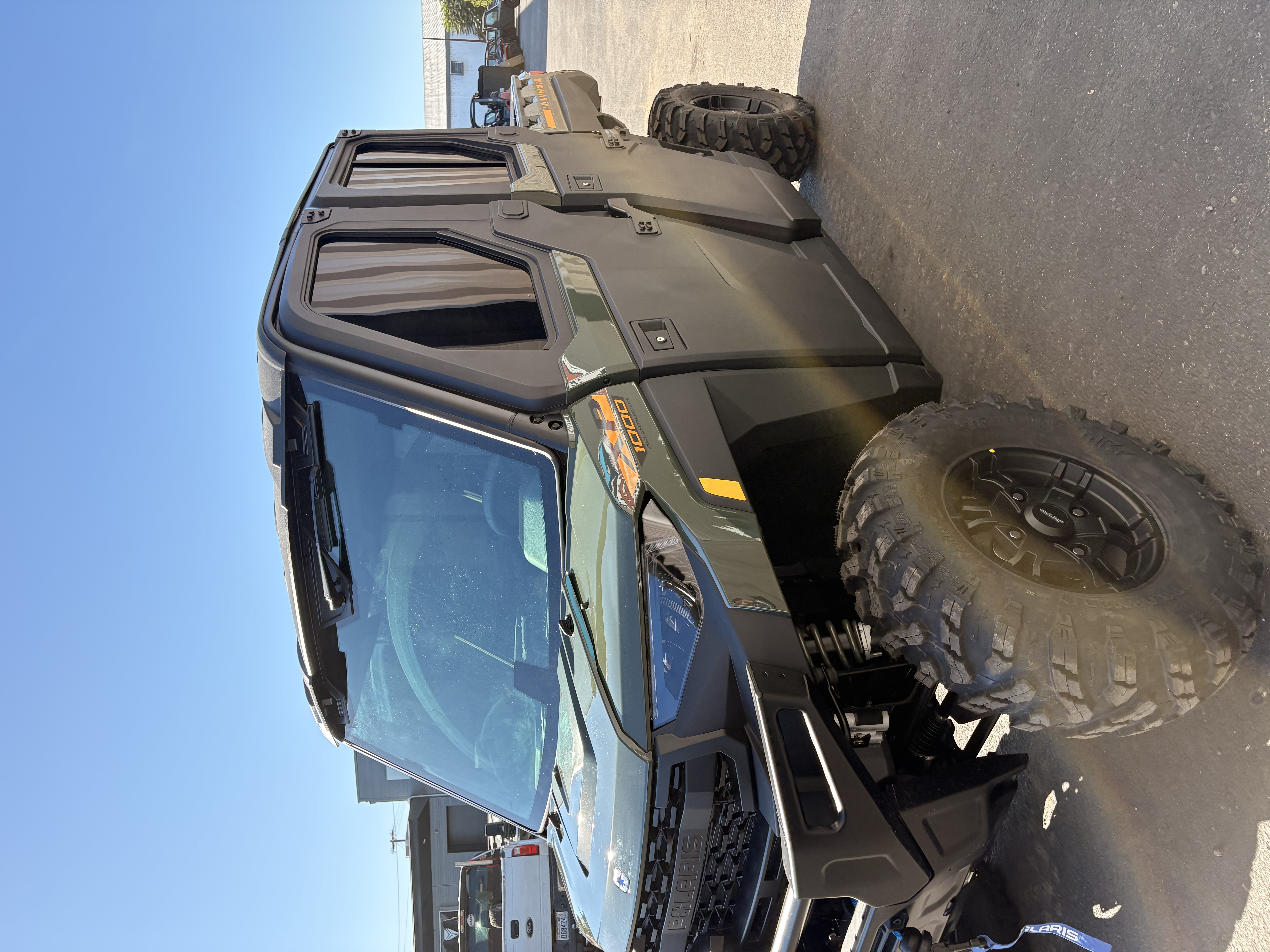 2027 Polaris RANGER CREW XP 1000 NorthStar Ultimate Side x Side