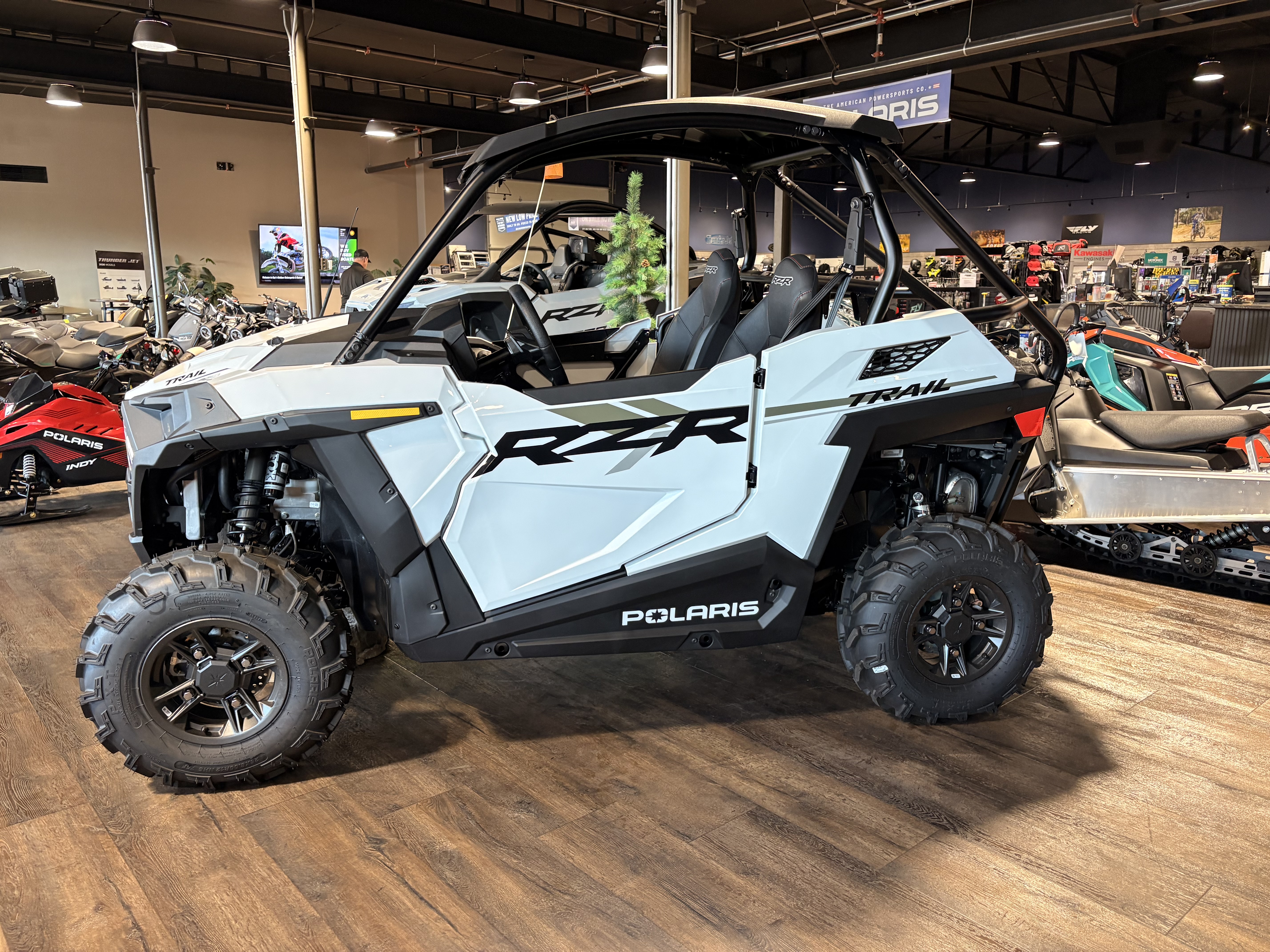 2027 Polaris RZR Trail Ultimate Side x Side