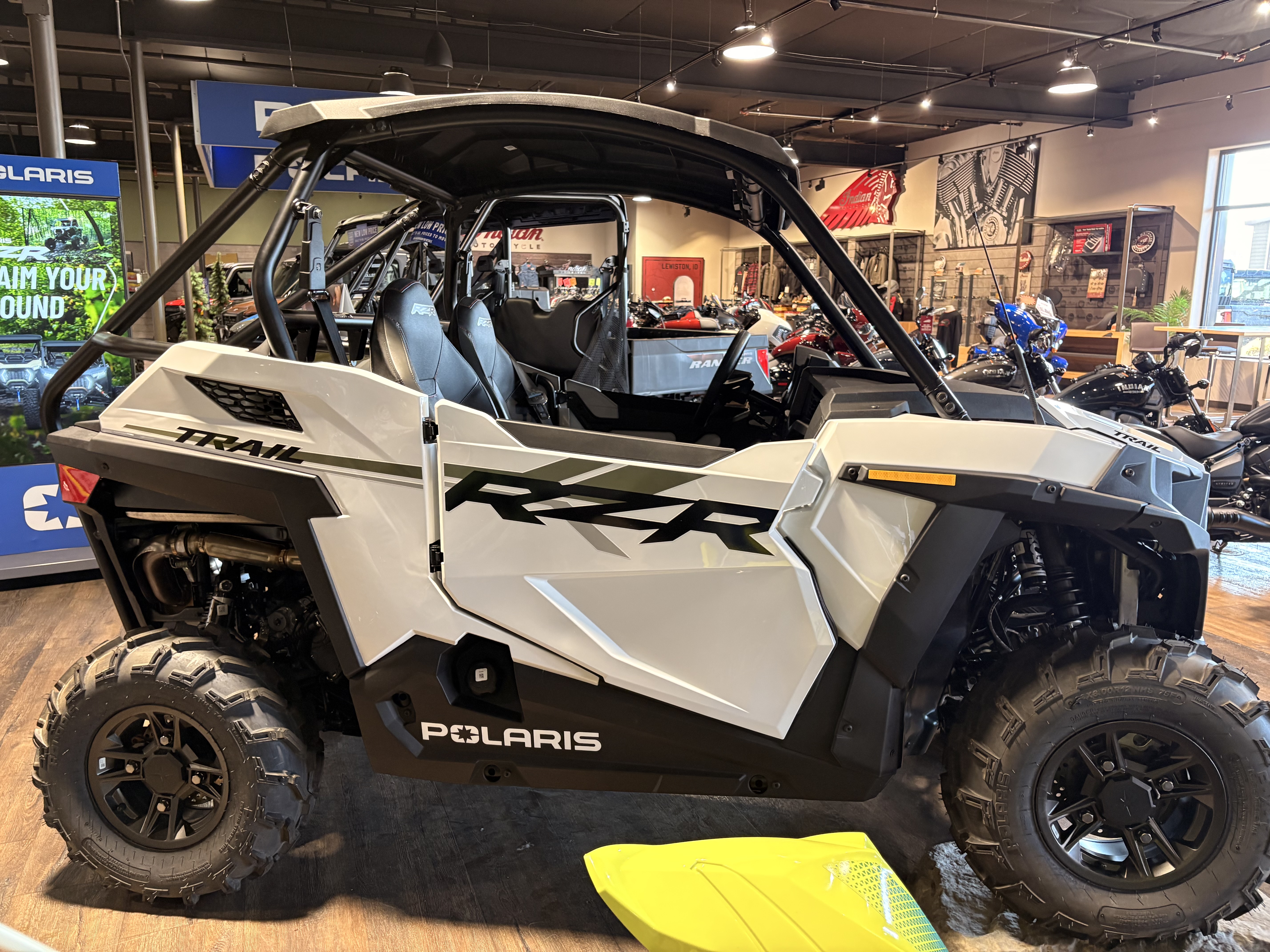 2027 Polaris RZR Trail Ultimate Side x Side