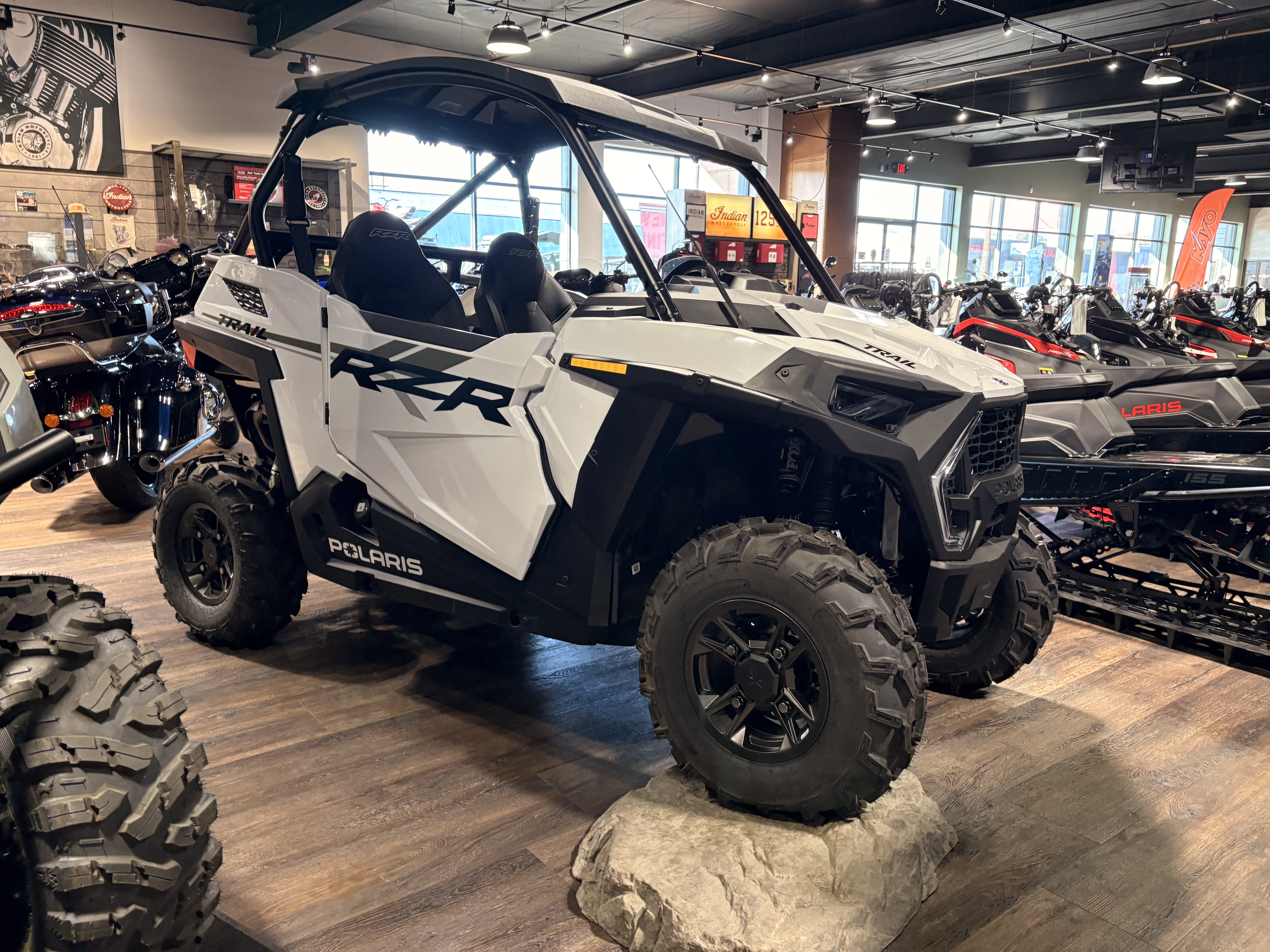 2027 Polaris RZR Trail Ultimate Side x Side