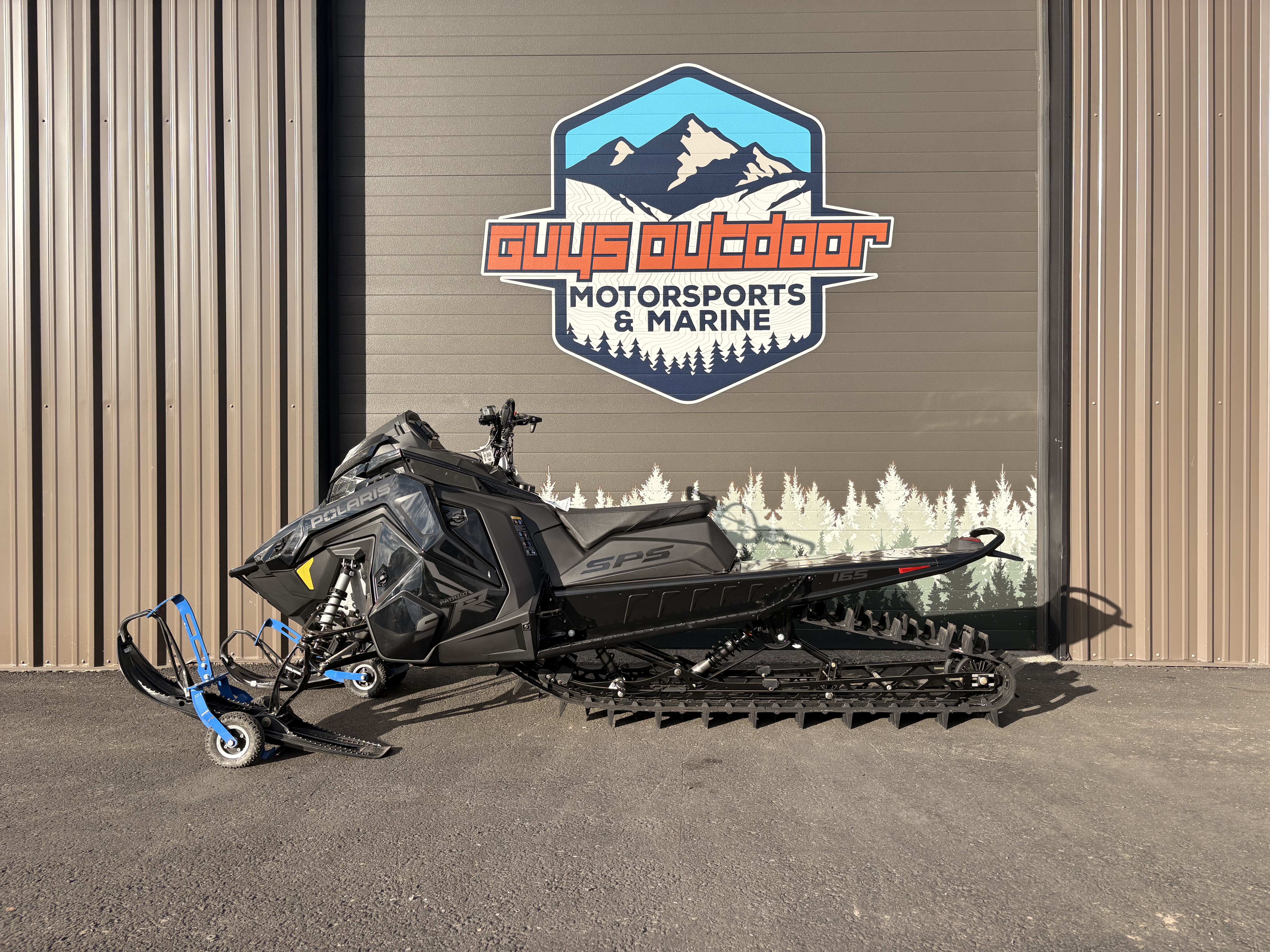 2027 Polaris SNO-27 9R RMK SPS 165 BLK — photo 1 of 8